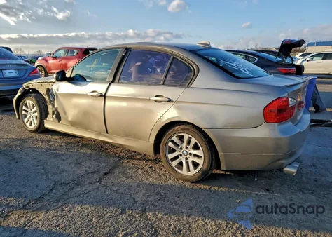 2007 BMW 328 Xi Sulev из США, поврежденный, VIN WBAVC73527KP35636